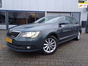 Skoda Superb 1.6 TDI Champs Elysees