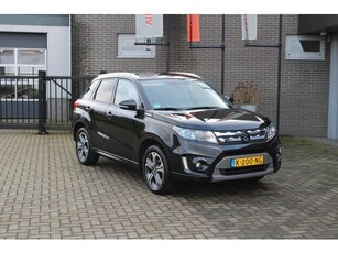 Suzuki Vitara 1.6 High Executive Pano/Trekhaak/Navi/Camera