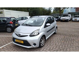 Toyota Aygo 1.0 VVT-i Comfort Airco Lichtmetalen velgen