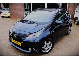 Toyota Aygo 1.0 VVT-i x-cite Airco, CAMERA, Cruise control