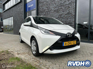 Toyota Aygo 1.0 VVT-i x-play