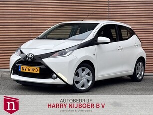 Toyota Aygo 1.0 VVT-i x-play Camera / Airco / Carplay