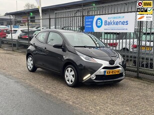 Toyota Aygo 1.0 VVT-i x-play Camera Bluetooth Airco