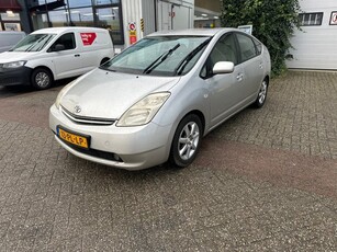 Toyota Prius 1.5 VVT-i