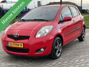 Toyota Yaris 1.3 VVTi Aspiration Clima Dealer onderhouden