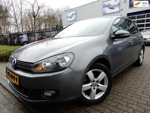 Volkswagen Golf 1.2 TSI Highline BlueMotion