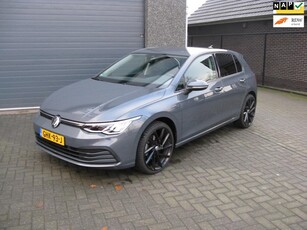 Volkswagen GOLF 1.5 TSI Style