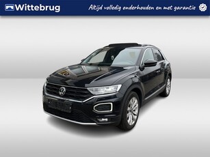 Volkswagen T-Roc 1.5 TSI Sport / PANO/ PARK. SENSOREN/ LED/