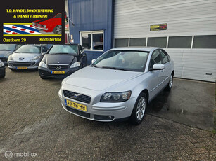 Volvo S40 1.8 met airco en Trekhaak