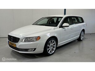 Volvo V70 1.6 T4 Nordic+ NAVI / LEER / NL-AUTO