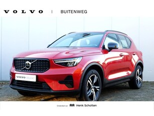 Volvo XC40 B4 AUT7 197PK Plus Dark, Trekhaak, Verwarmbare