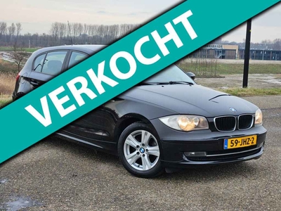 BMW 1 Serie 116i Business Line Clima/Navi/Pdc/Lm/Nap/Boekjes