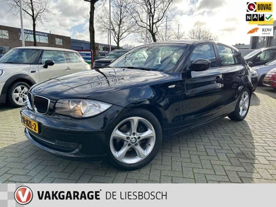 BMW 1 Serie 118i Business Line Style sport leer clima stoelverw cruisec boeken