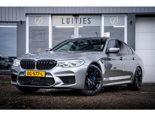 BMW 5-serie M5 I NL-auto I 1e-eig. I Akrapovic I Full-option I Carbon I Bowers&Wilkins I TV-schermen I Massagestoelen