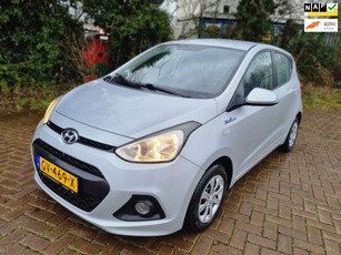 Hyundai I10 1.0i i-Motion Comfort 2e eigenaar rijd perfect nap apk clima crus inruil mog!!!