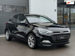 Hyundai i20 1.2HP Comfort Pano-dak|Navi|Stoelverw|Camera