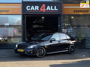 Mercedes-Benz C-klasse AMG 63 1STE-LAK/COMPLETE HISTORIE AANWEZIG/VOL OPTIE