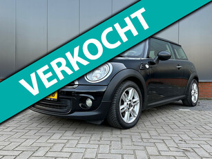 Mini Cooper 1.6 Business Line (12 mnd BOVAG garantie)