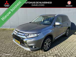 Mitsubishi Outlander 2.0 Instyle trekhaak 7 persoons