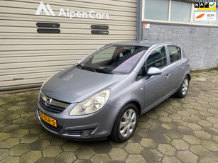 Opel Corsa 1.4-16V Enjoy Airco / Cruise controle / Nieuwe APK /Trekhaak