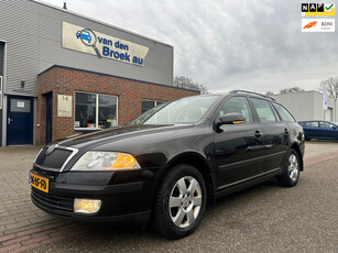 Skoda Octavia Combi 1.6 Ambiente