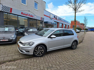 VOLKSWAGEN GOLF 1.0 TSI COMFORTLINE / Camera / Acc / Carplay /