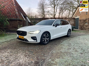 Volvo V60 2.0 B5 R-Design-ICE WHITE-CAMERA-TREKHAAK-18