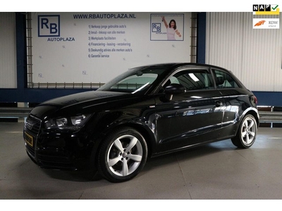 Audi A1 1.2 TFSI Stoelverwarming / Velg ! ! !