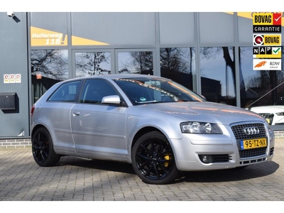 Audi A3 1.6 FSI Attraction/navi/cruise/pdc/18 inch