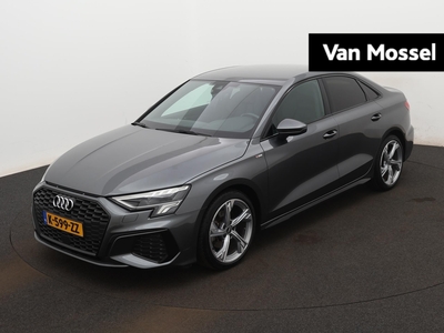 AUDI A3 Limousine 30 TFSI S edition | S-line exterieur | Automaat | Navigatie Plus | Virtual Cockpit | Cruise Control | Parkeersensoren | Optiekpakket Zwart | Lichtmetalen velgen | Climate Control | Privacy Glass | Fabrieksgarantie |