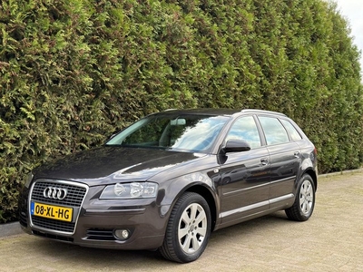 Audi A3 Sportback 1.6 FSI Ambiente Pro Line Bluetooth