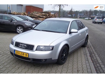 Audi A4 Limousine 2.0 Exclusive