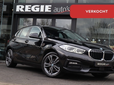 BMW 1-serie 118i Automaat Sport Line Navi LED