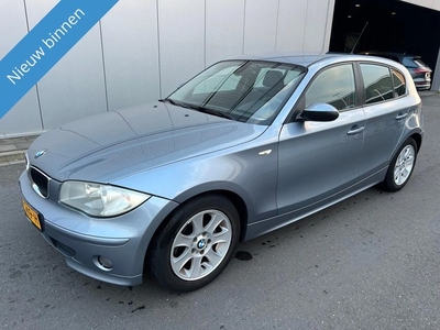 BMW 1-serie 118i Executive AUTOMAAT.CRUISE.AIRCO!