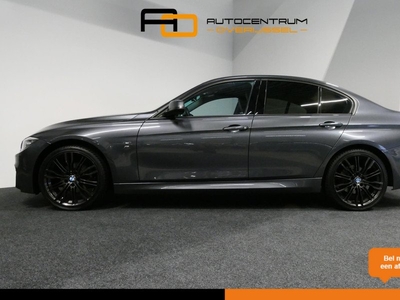 BMW 3-serie 320i 170pk High Executive / Orig. Nederlands / M3 Sportpakket / Xenon / Lederen bekleding / 19