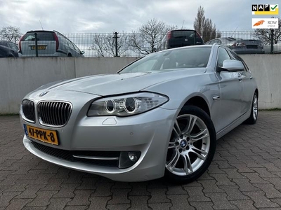 BMW 5-serie Touring 520d High Executive/GROOT SCHERM