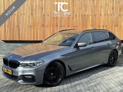 BMW 5-serie Touring 520i High Executive DAB H/K 19