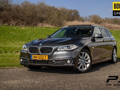 BMW 5-SERIE Touring 520i Luxury Edition, NAP, Leder, Pano