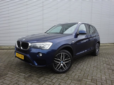 BMW X3 sDrive18d Executive Automaat Navi / Leer / Lm velgen