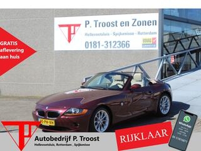 BMW Z4 Roadster 2.5i S Uniek met hardtop in kleur en in zeer nette staat/6-cilinder/Automaat/Nederlandse auto/Beige leder en kap/Parkeersensoren achter/Stoelverwarming en elektrisch verstelbaar met geheugen/Windscherm/Houtinleg/Cruise control/Climate control/Pra