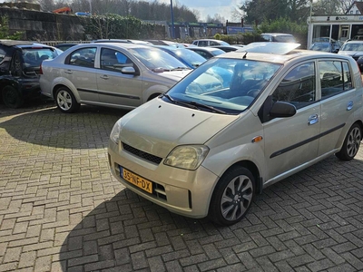 DAIHATSU CUORE 1.0-12V Tokyo, Opendak, Parkeersensor, Elek.ramen, NAP!