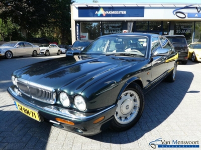 Daimler 4.0 4.0 V8 294PK Automaat Topstaat!|Liefhebbers exemplaar!