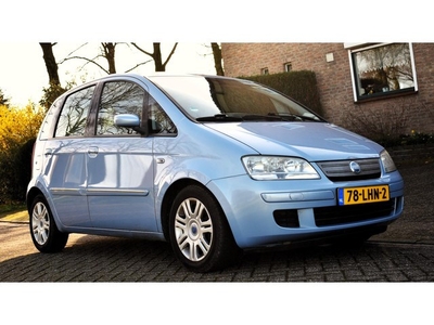 Fiat Idea 1.4-16V Active AUTOMAAT MET AIRCO, TREKHAAK EN