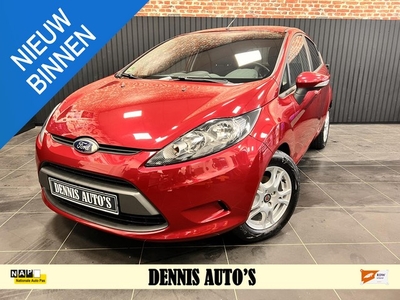 Ford Fiesta 1.25 Titanium Verw. Voorruit Verw. Voorstoelen