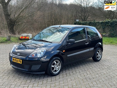 Ford Fiesta 1.3-8V Style AIRCO I WEINIG KM i LEUKE AUTO