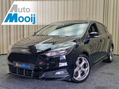 Ford Focus 2.0 ST *Recaro* Leder / Android-Auto / Keyless /