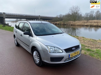 Ford Focus Benzine