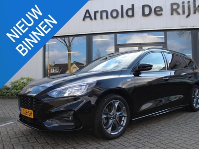 Ford Focus Wagon 1.0 EcoBoost ST Line Business