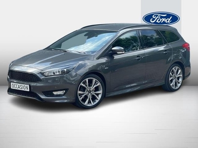 FORD FOCUS Wagon 1.5 ST-Line I incl. € 850,00 AFL.KOSTEN + BOVAG GARANTIE