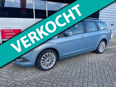 Ford Focus Wagon 1.8 Limited / leer / navigatie